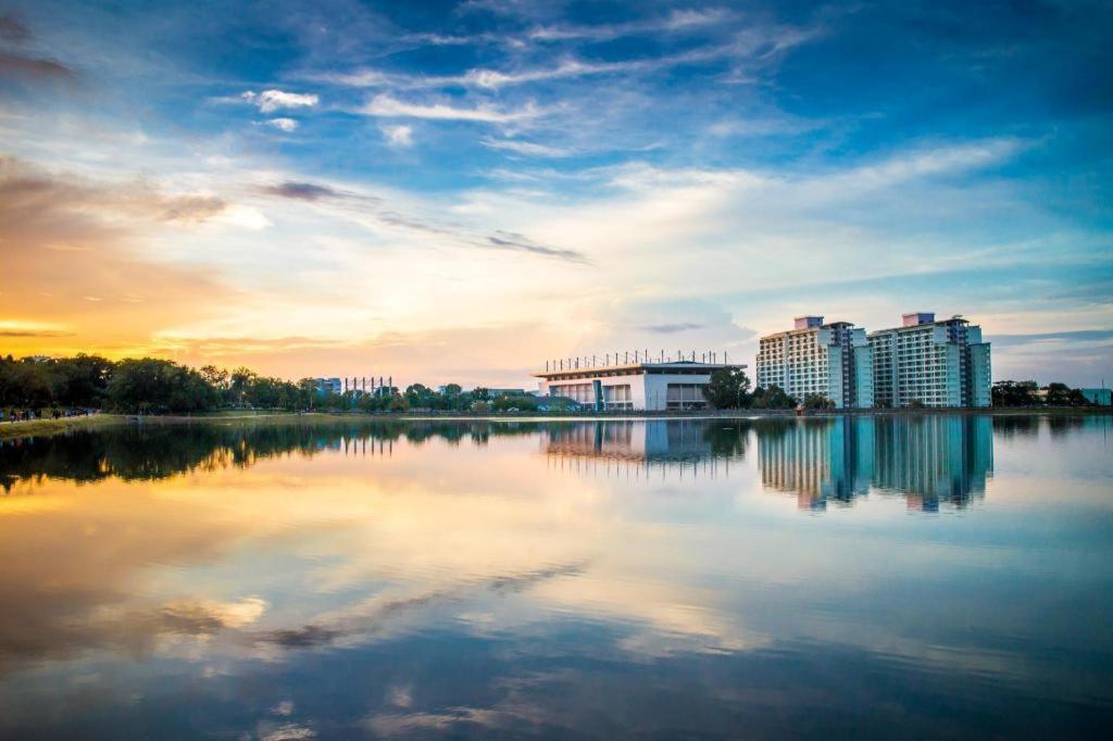 Tanaphat Hatyai Hotel Hat Yai Exterior photo
